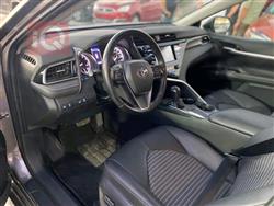 تۆیۆتا کامری